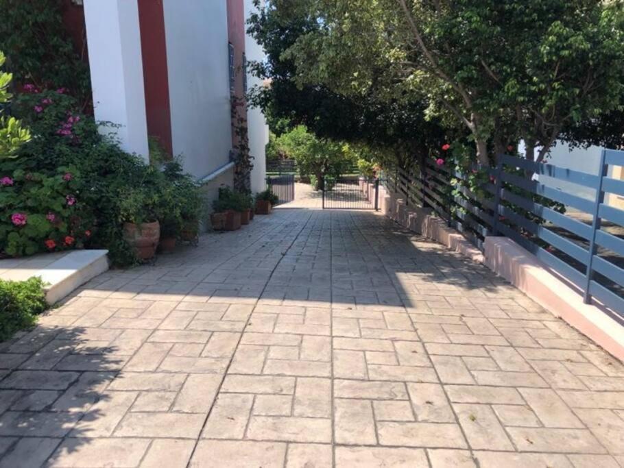 Eleni'S Maisonette Kalamata Exterior foto